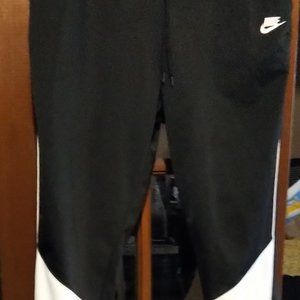 Nike black windbreaker pants online